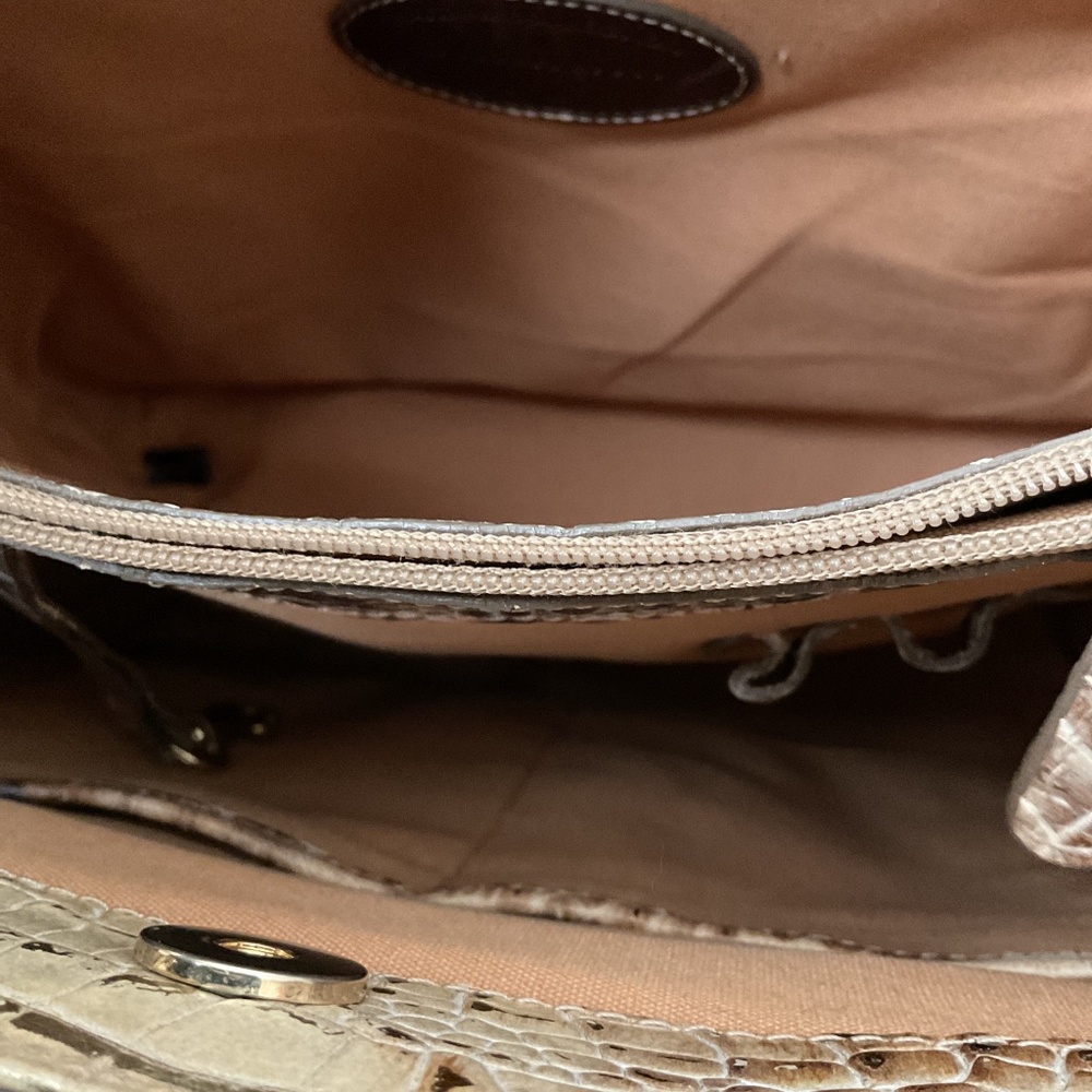 Brahmin BAG EUC - Picture 6 of 6